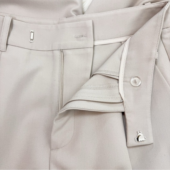 NWT NIA Daisy Bermudas Short in Shell Size Small - Picture 7 of 10